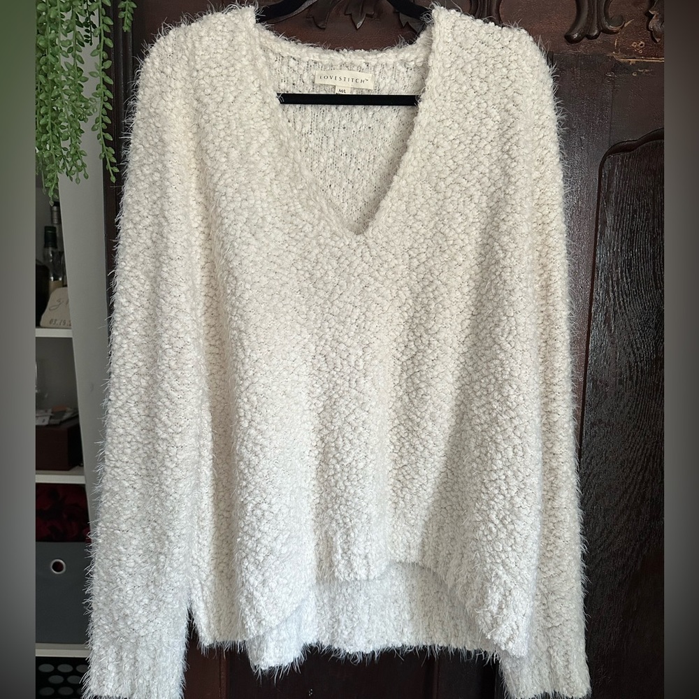 Love stitch sweater
